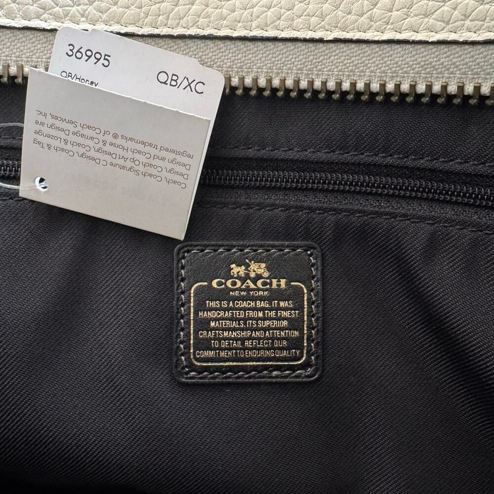 Coach Swagger with Chain in Pebble Leather Orange/Black/White 36995 NWT - Picture 13 of 16